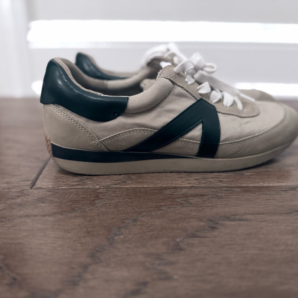 LOFT Light Brown and Black Women's Sneakers